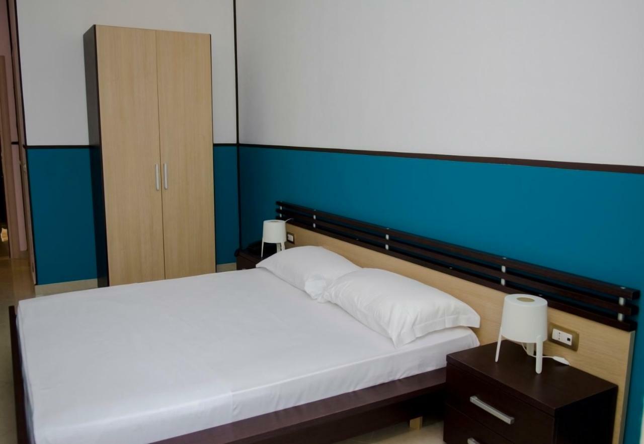 Hotel Vala Durrës Buitenkant foto
