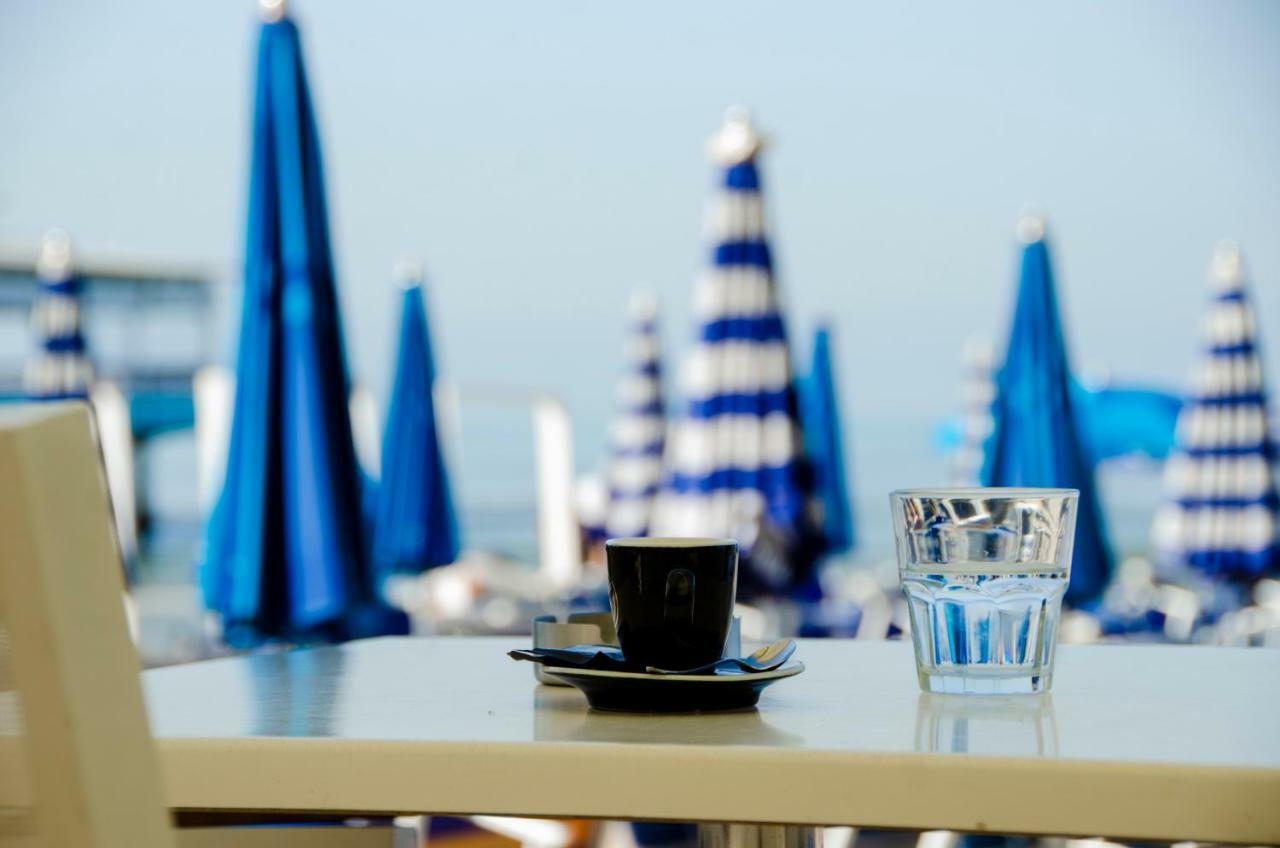 Hotel Vala Durrës Buitenkant foto