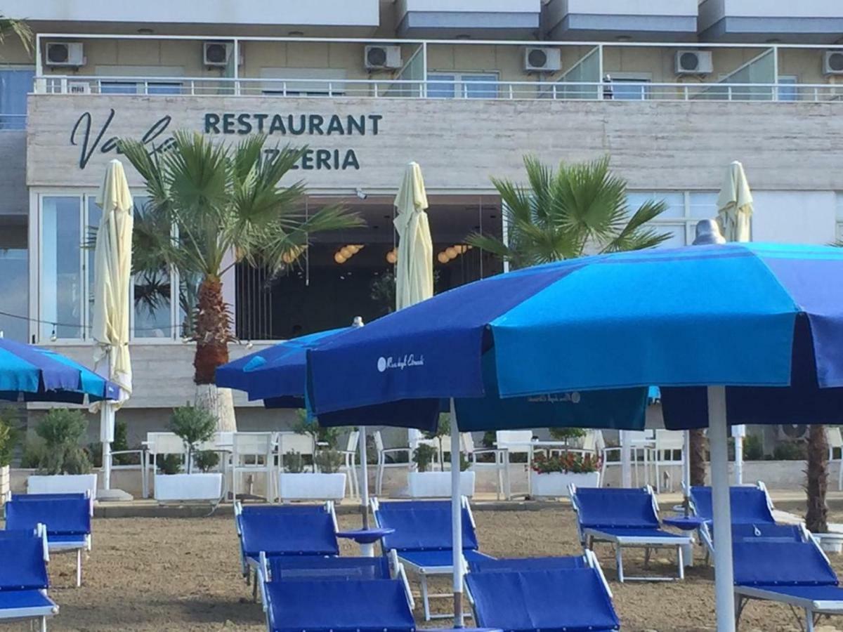 Hotel Vala Durrës Buitenkant foto