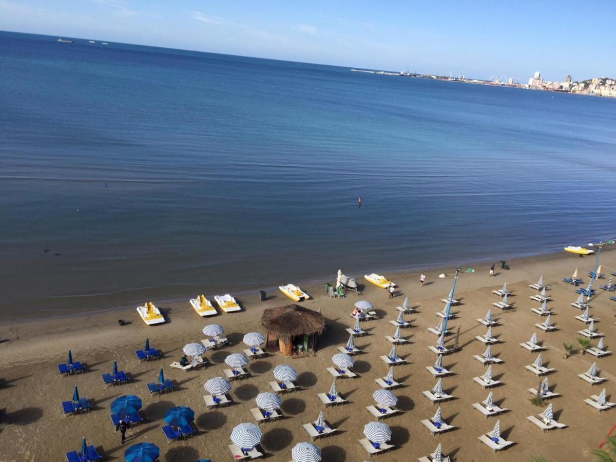 Hotel Vala Durrës Buitenkant foto