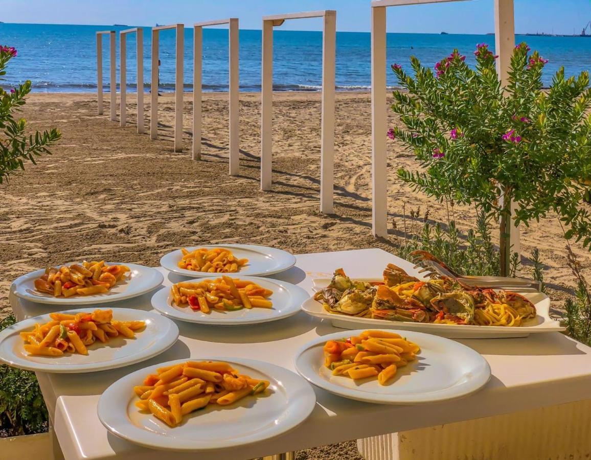 Hotel Vala Durrës Buitenkant foto
